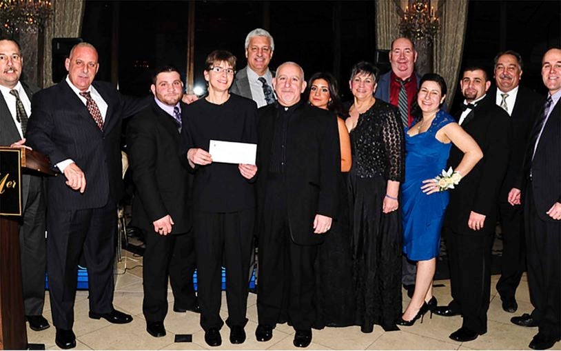 Christina Renna Foundation raises $20,000 for pediatric cancer research at CSHL