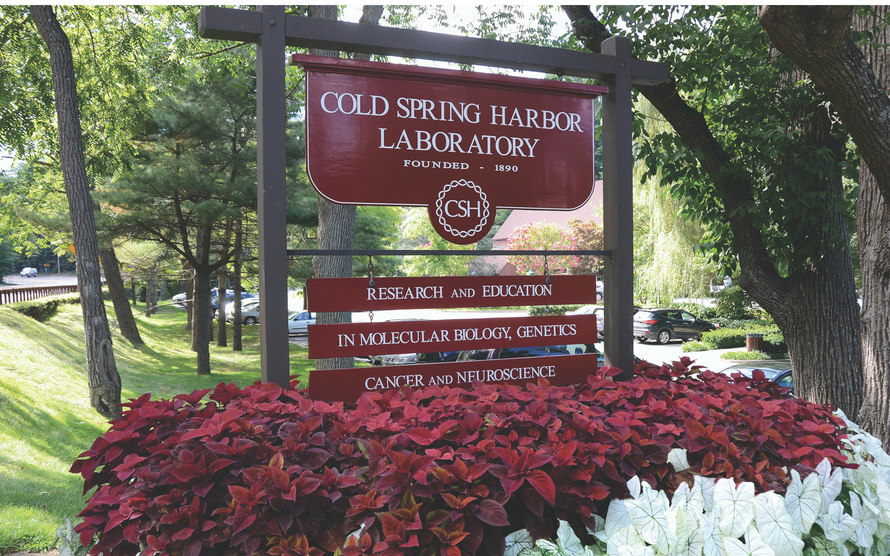 CSHL entrance sign