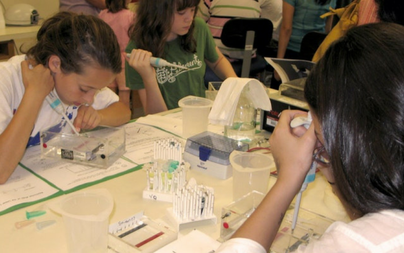 Saturday DNA! Molecular Detectives