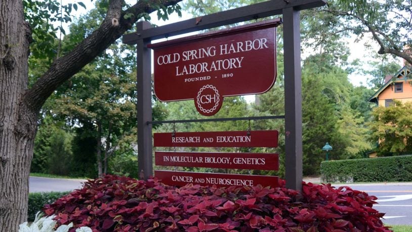 photo of CSHL sign event