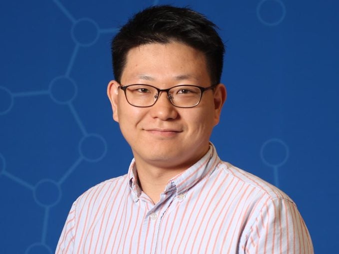 Seung Cho Lee
