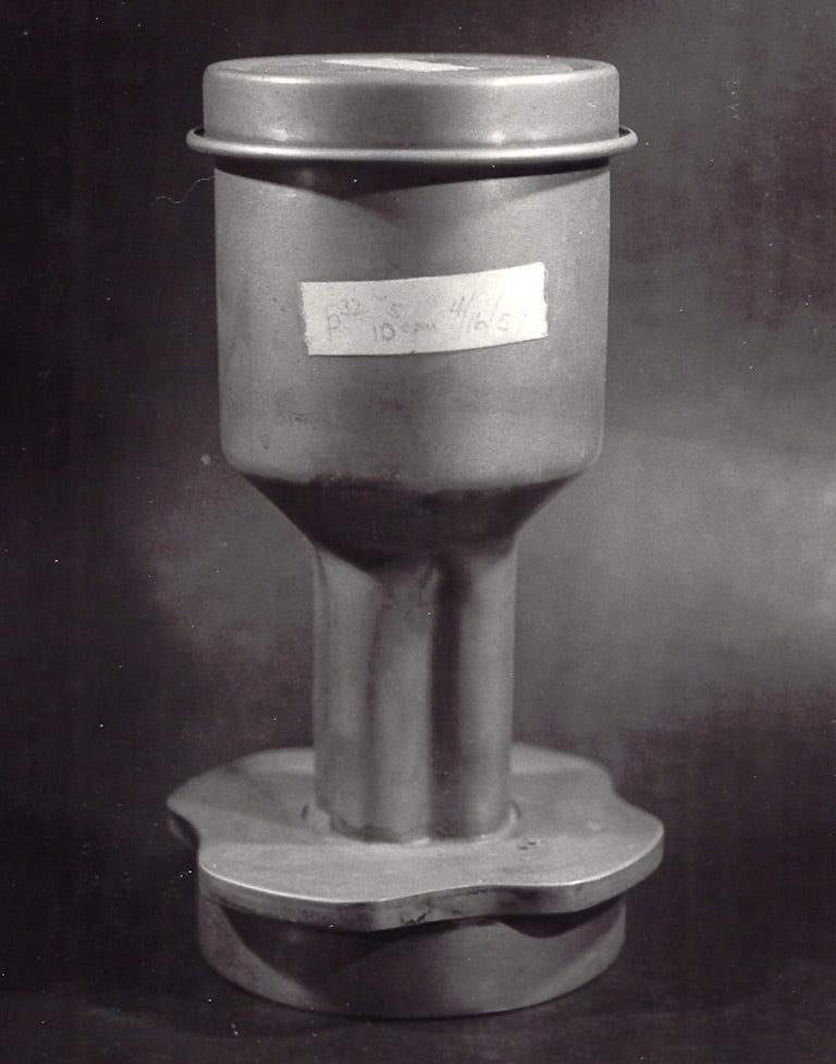photo of Hershey-Chase experiment blender