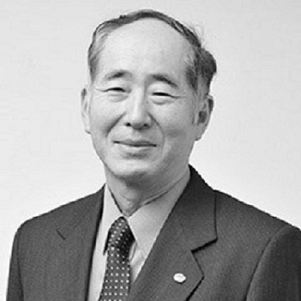 A grayscale headshot of Dr. Hideki Kambara