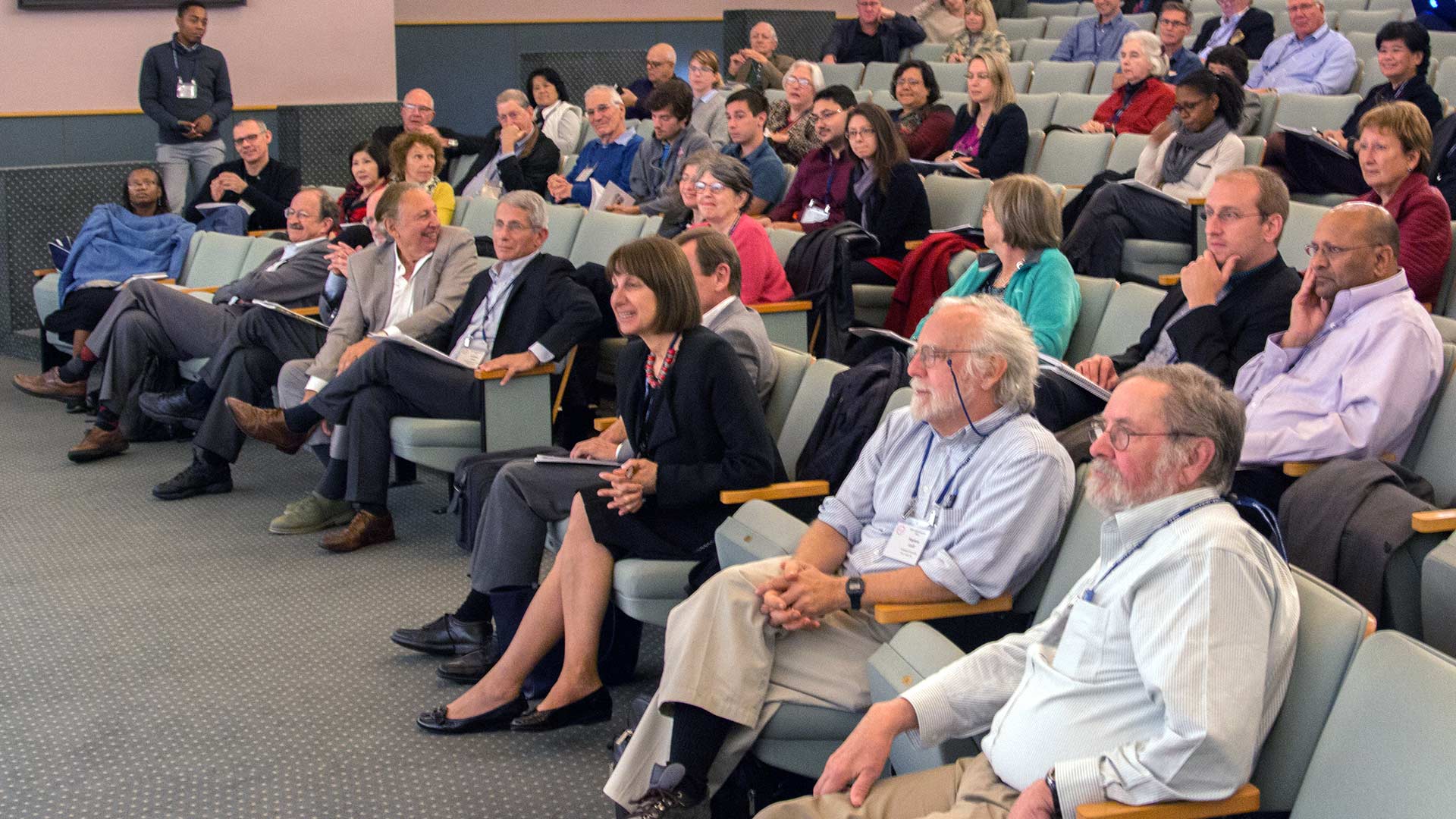 photo of participants from the 2016 HIV/AIDS conference at CSHL