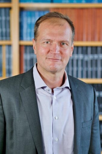 photo of CSHL Trustee Karel Svoboda