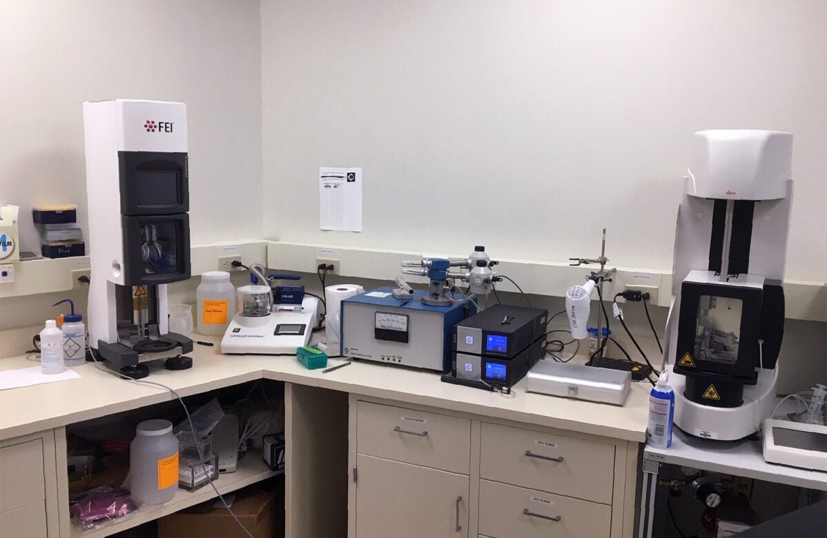 CryoEM Facility Cold Spring Harbor Laboratory