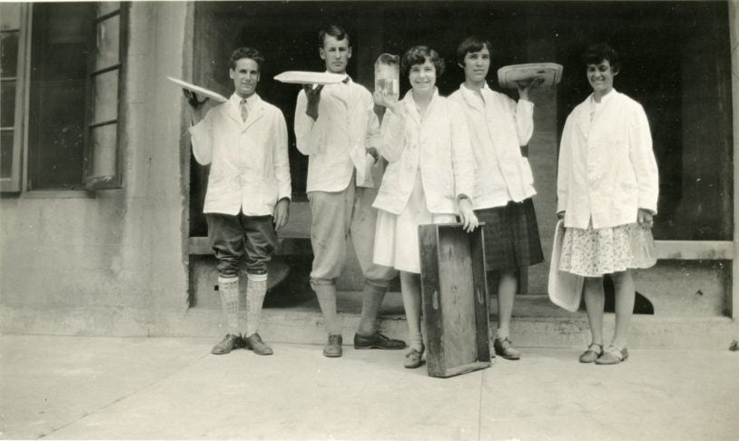 Student Life at the Biological Laboratory in the early 1900s