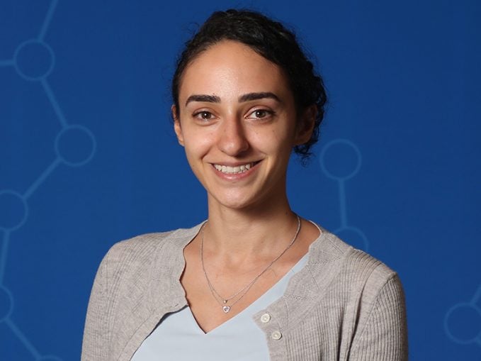 photo of postdoc Mojdeh Shakiba