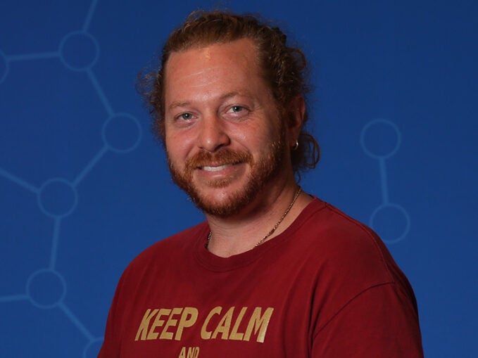 photo of postdoc Jason Lynn