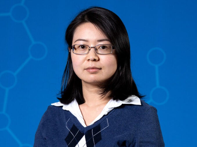 photo of postdoc Xueqin Sun