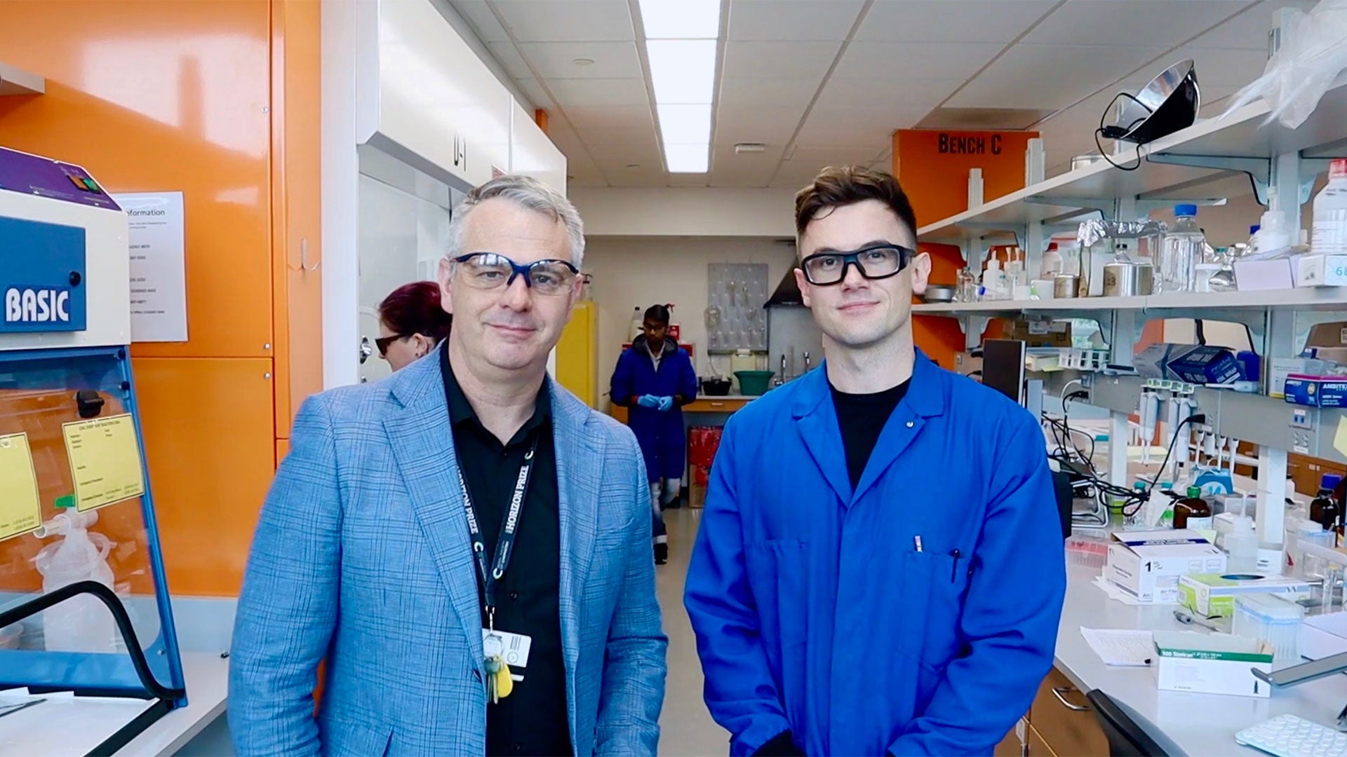 photo of John Moses and Joshua Homer in their Demerec chemistry lab