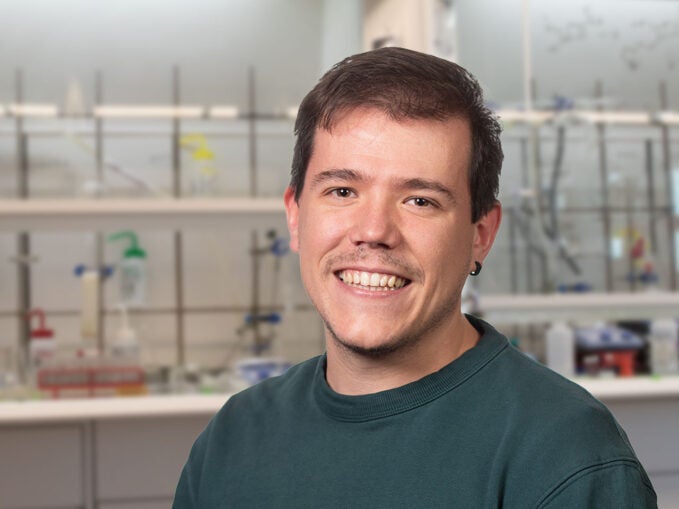 image of CSHL postdoc Cristian Mateo-Elizalde