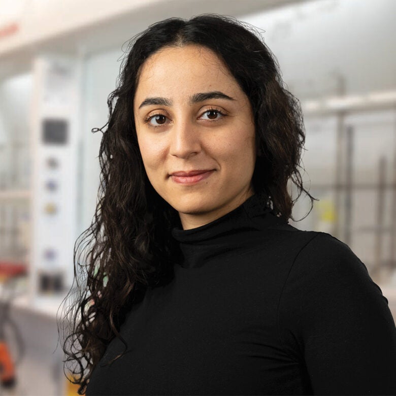 image of CSHL Fellow Mitra Javadzadeh