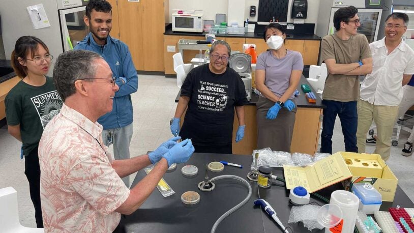image of the participants in the Summer of Nanopore workshop, University of Hawaii